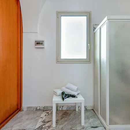 Apartamento Corte De Maio M1 *